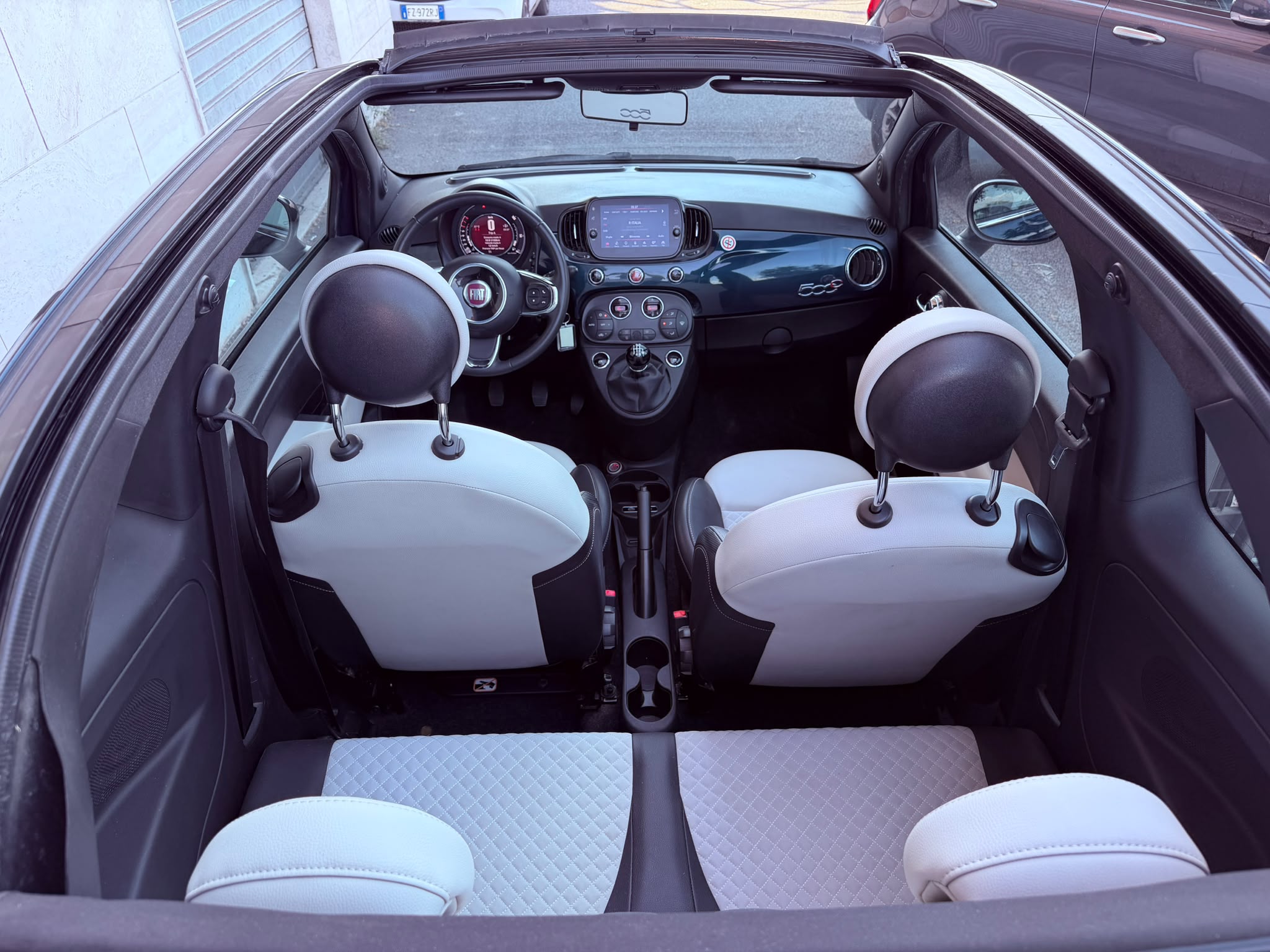 Fiat 500C 1.0 Hybrid Dolcevita Special Edition