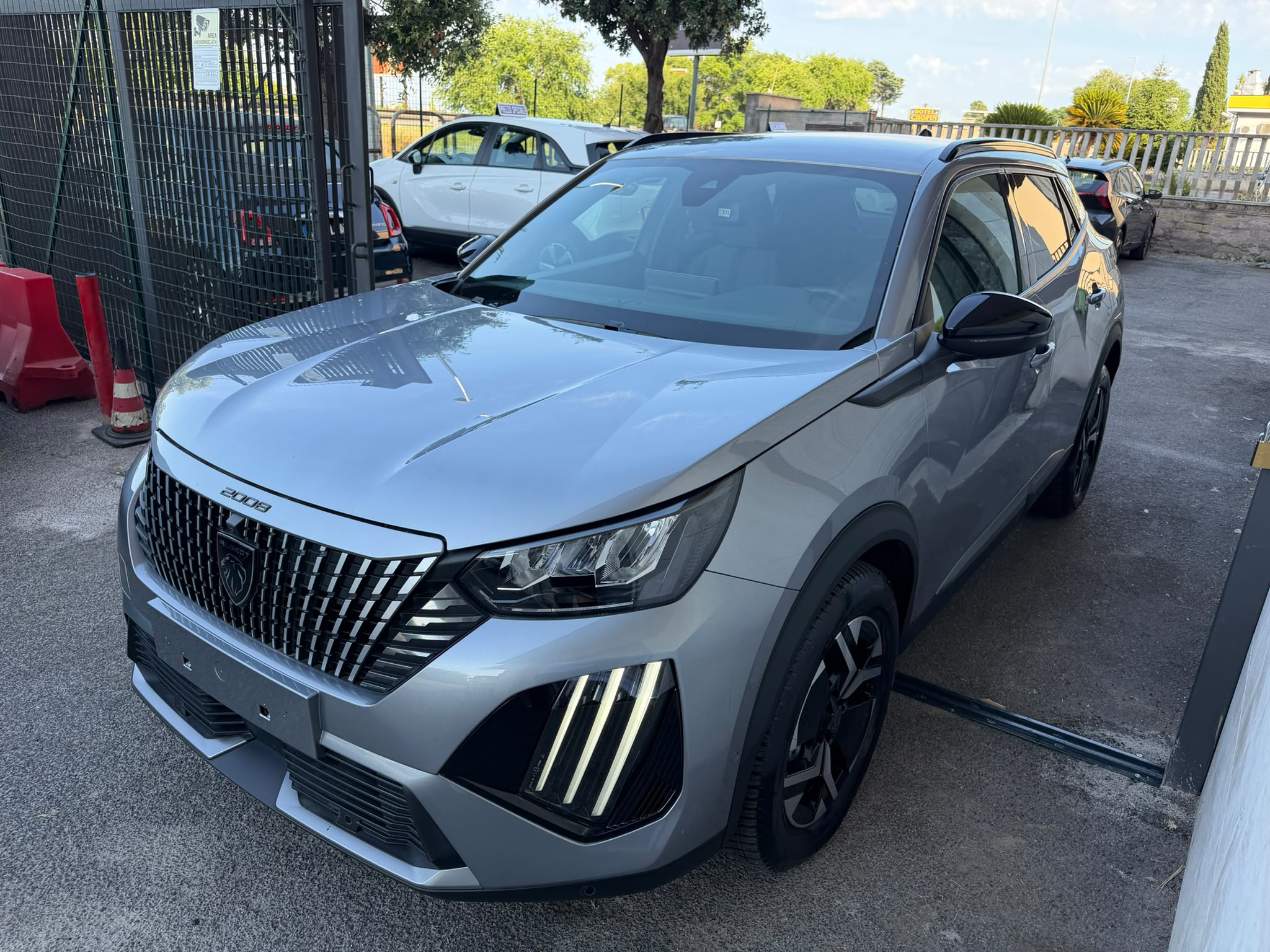 Peugeot 2008 PureTech 100 S&S Allure