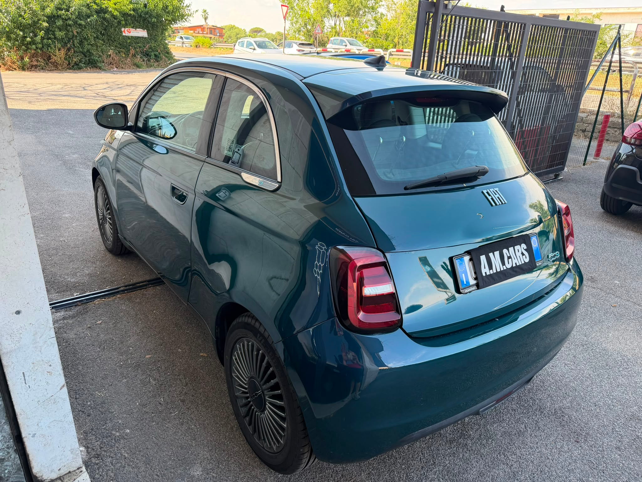 Fiat 500e Berlina 42 KWH La Prima