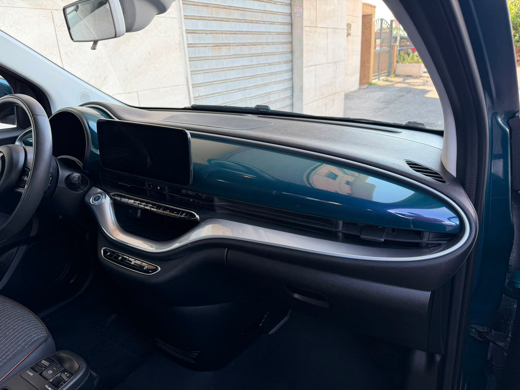 Fiat 500e Berlina 42 KWH La Prima