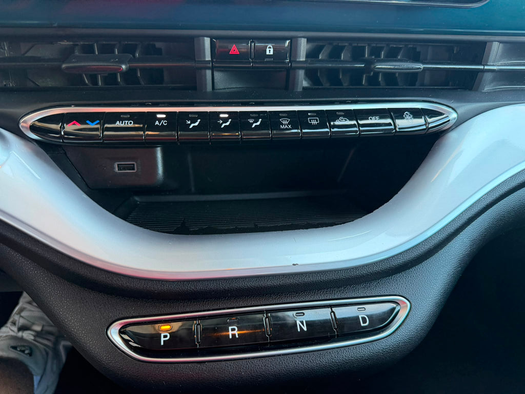 Fiat 500e Berlina 42 KWH La Prima