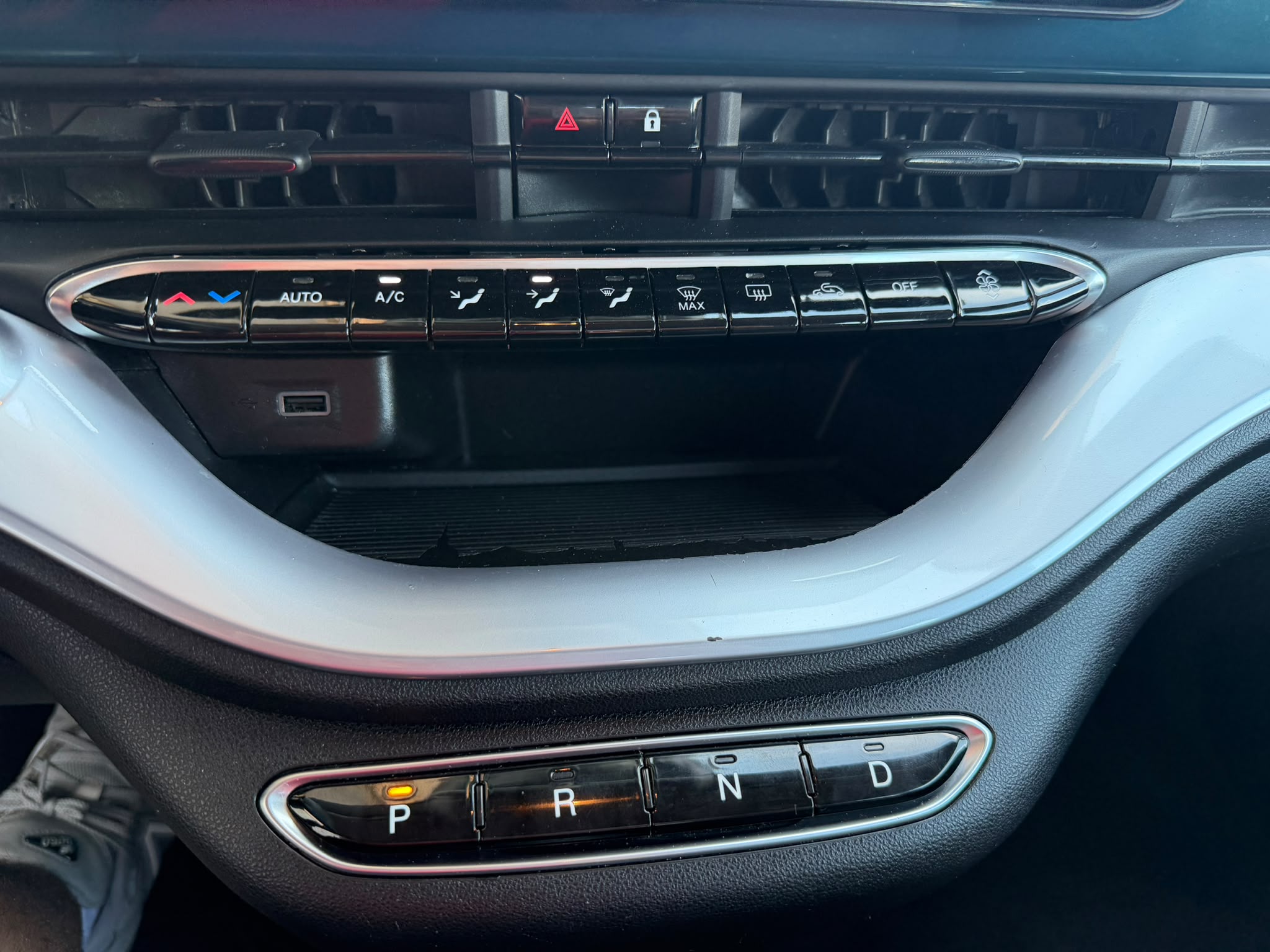 Fiat 500e Berlina 42 KWH La Prima