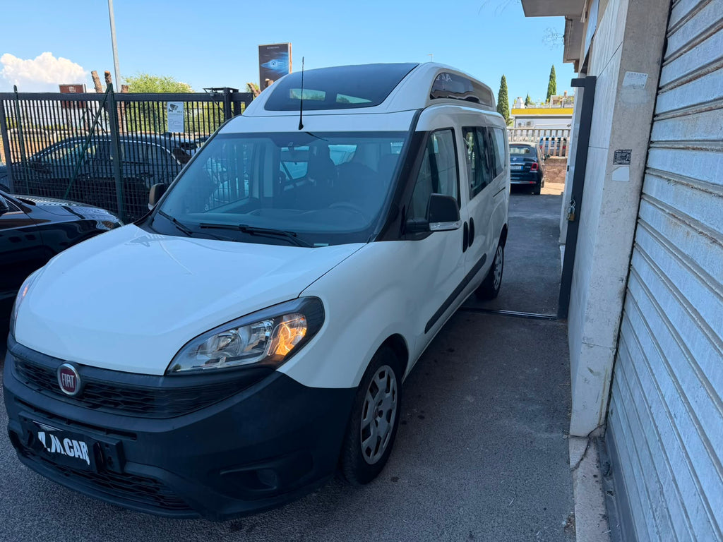 Fiat Doblò Combi Maxi XL Lounge 1.6 Mjt 120CV