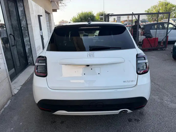 Fiat 600 1.2 hybrid La Prima II 101cv auto