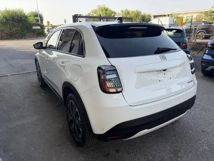 Fiat 600 1.2 hybrid La Prima II 101cv auto